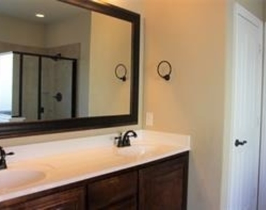 2764 Fuente - Photo Thumbnail 7