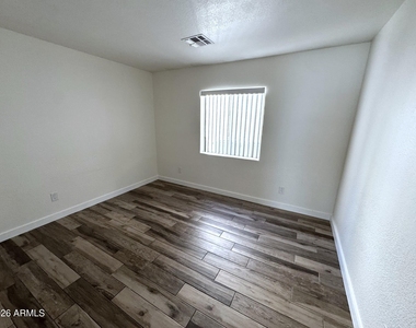 12710 W Ash Street - Photo Thumbnail 13
