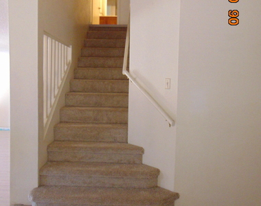 6617 W Cheryl Drive - Photo Thumbnail 9