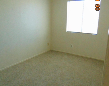 6617 W Cheryl Drive - Photo Thumbnail 18