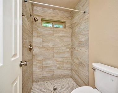 4729 Oarlock Drive - Photo Thumbnail 15