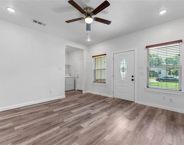 3331 Spring Avenue - Photo Thumbnail 1
