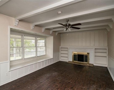 1604 Weiler Boulevard - Photo Thumbnail 9