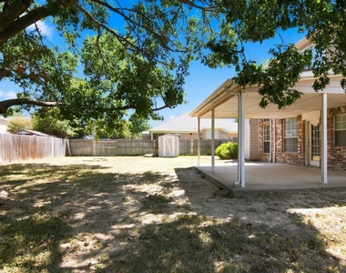 7212 Crabtree Lane - Photo Thumbnail 35