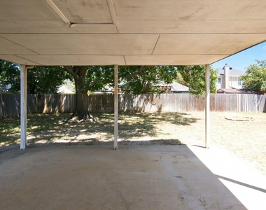 7212 Crabtree Lane - Photo Thumbnail 34