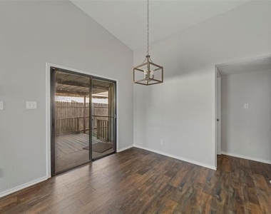 4716 Rose Of Sharon Lane - Photo Thumbnail 21