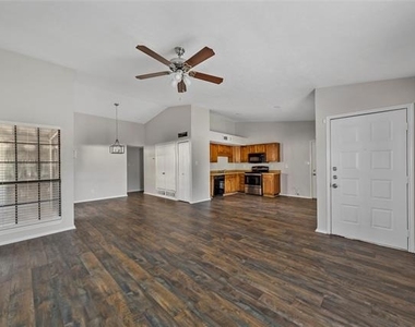 4716 Rose Of Sharon Lane - Photo Thumbnail 24