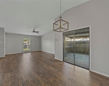 4716 Rose Of Sharon Lane - Photo Thumbnail 3