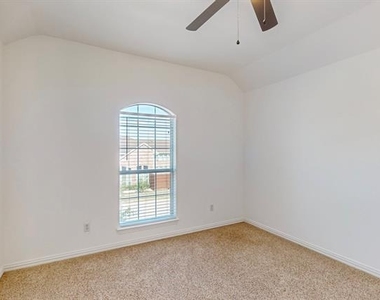 8609 Rugby Drive - Photo Thumbnail 30