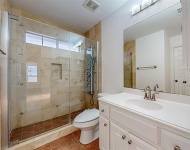 8609 Rugby Drive - Photo Thumbnail 15