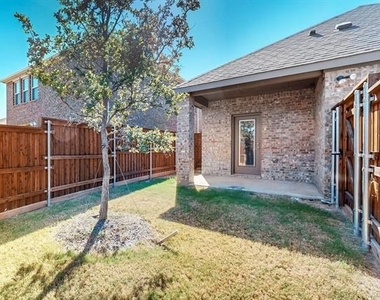 2321 Astapor Drive - Photo Thumbnail 37