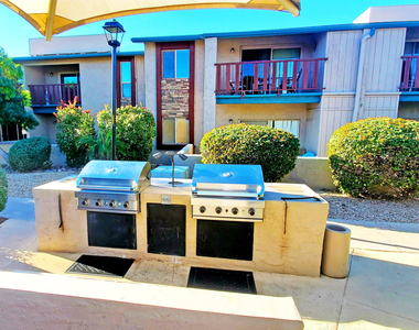 4354 N 82nd Street - Photo Thumbnail 7