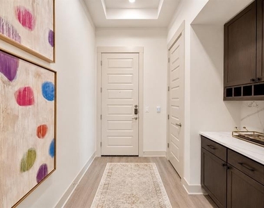3330 Oak Grove Avenue - Photo Thumbnail 20