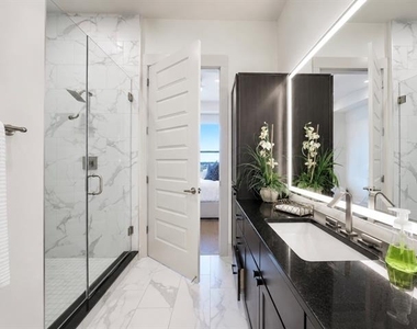3330 Oak Grove Avenue - Photo Thumbnail 12