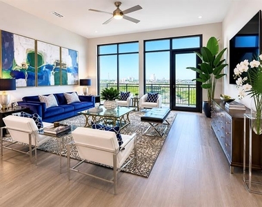 3330 Oak Grove Avenue - Photo Thumbnail 1