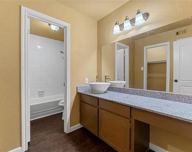 5516 Boca Raton Boulevard - Photo Thumbnail 12