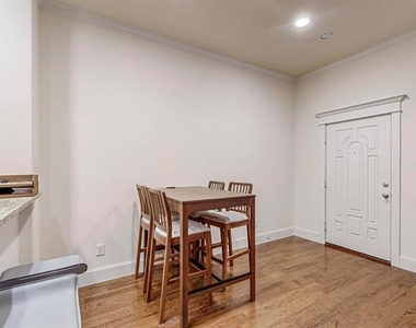 1600 Abrams Road - Photo Thumbnail 10