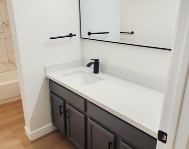 4818 N 73rd Street - Photo Thumbnail 22