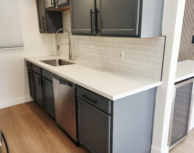 4818 N 73rd Street - Photo Thumbnail 13