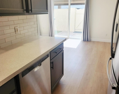 4818 N 73rd Street - Photo Thumbnail 17
