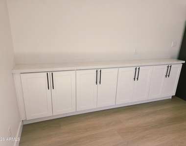4818 N 73rd Street - Photo Thumbnail 9