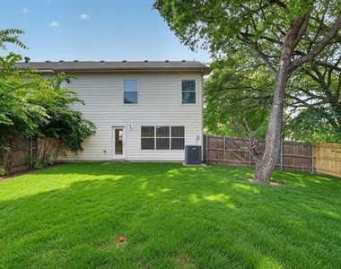 7401 Cowhand Court - Photo Thumbnail 24