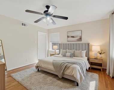 2120 Healey Drive - Photo Thumbnail 16