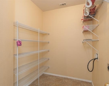 6260 Trinity Creek Drive - Photo Thumbnail 21