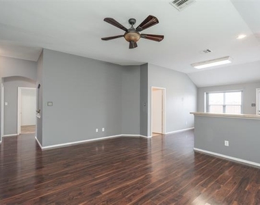 6260 Trinity Creek Drive - Photo Thumbnail 8