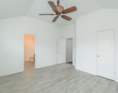 6260 Trinity Creek Drive - Photo Thumbnail 14