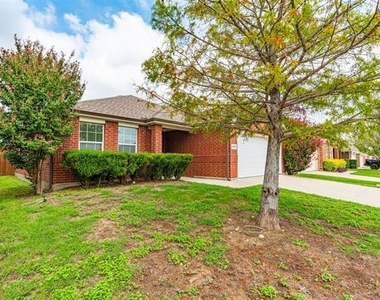 6260 Trinity Creek Drive - Photo Thumbnail 5
