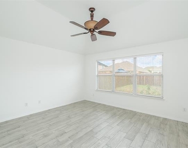6260 Trinity Creek Drive - Photo Thumbnail 13