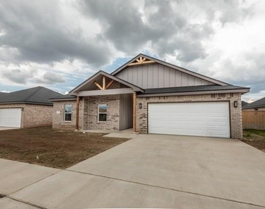 7627 Hudson Way - Photo Thumbnail 3
