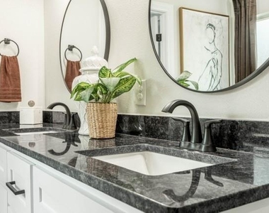 7627 Hudson Way - Photo Thumbnail 34