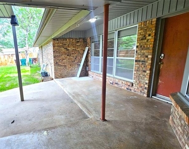 1908 Westridge Street - Photo Thumbnail 23