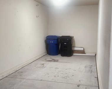 16124 N 180th Lane - Photo Thumbnail 14