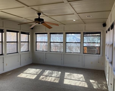 2841 Southridge Drive - Photo Thumbnail 12