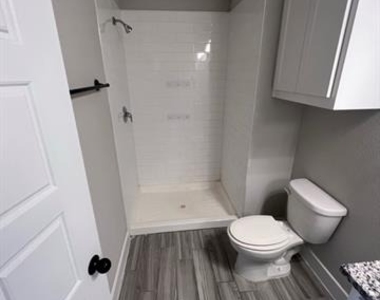 1000 N Kentucky Street - Photo Thumbnail 19