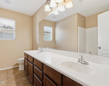 3118 S 95th Lane - Photo Thumbnail 20
