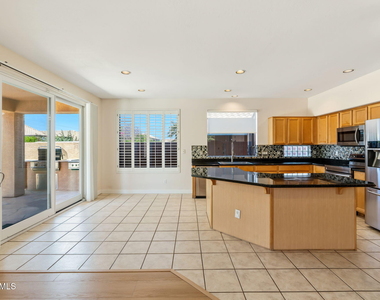 29424 N 49th Street - Photo Thumbnail 16