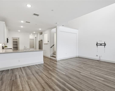 3648 Zellwood Lane - Photo Thumbnail 6