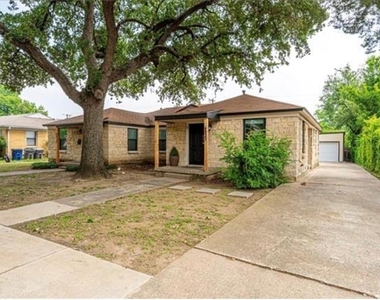 4920 W University Boulevard - Photo Thumbnail 1