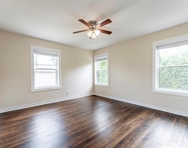 4920 W University Boulevard - Photo Thumbnail 8
