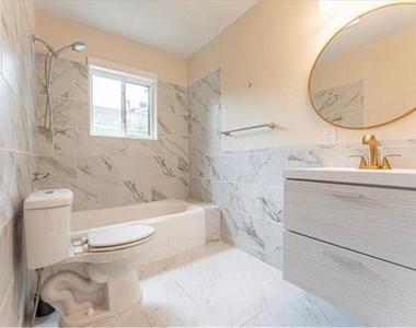 4920 W University Boulevard - Photo Thumbnail 6
