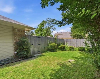 2103 Overview Lane - Photo Thumbnail 25
