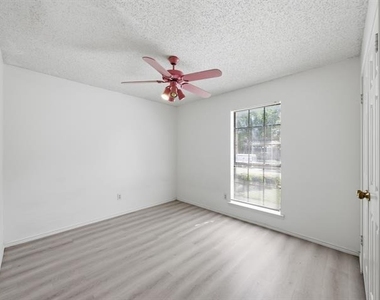 2103 Overview Lane - Photo Thumbnail 18