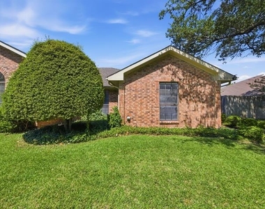2103 Overview Lane - Photo Thumbnail 3