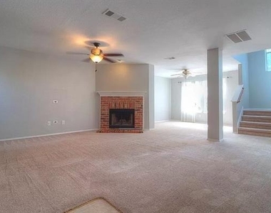 3540 Bandera Ranch Road - Photo Thumbnail 2