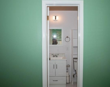 10028 San Lorenzo Avenue - Photo Thumbnail 21