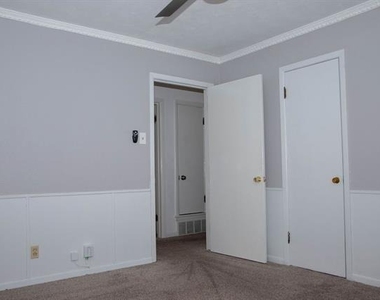 10028 San Lorenzo Avenue - Photo Thumbnail 17